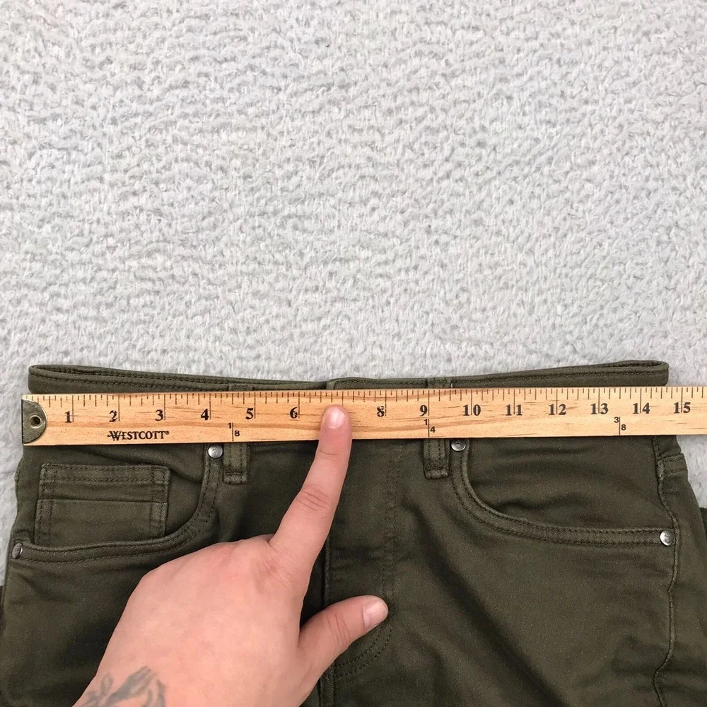 The Perfect Jean NYC Denkahki Mens 29 (30x29) Green Slim Fit Stretch Chino Pants